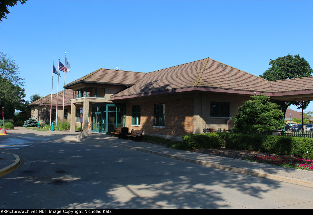 Holland PM/Amtrak Station